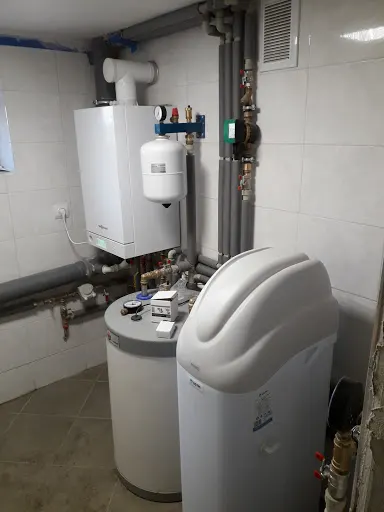 Hydraulik instalacje wod-kan,ogrzewanie,montaż kotłów